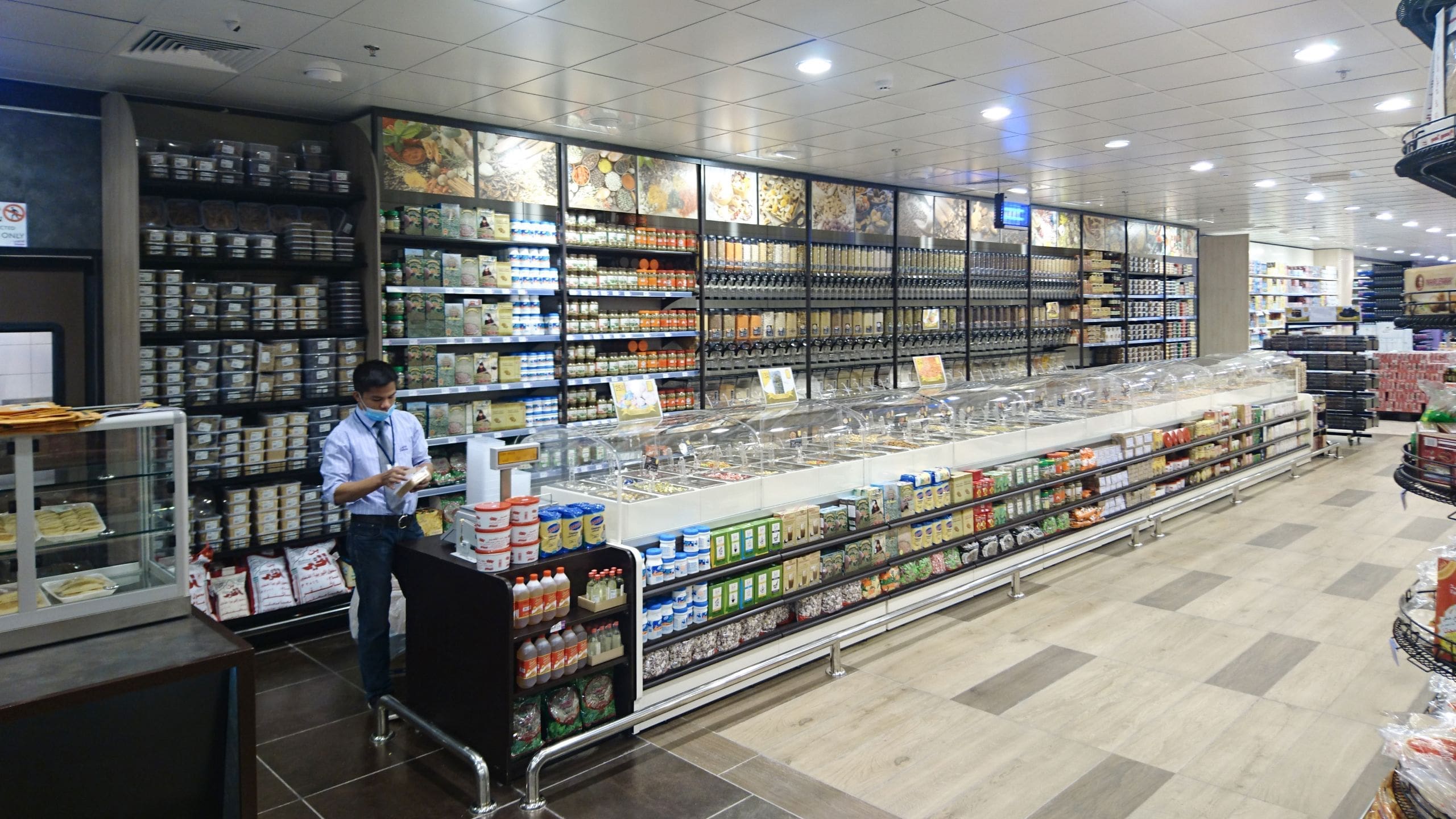 Progetto di arredo per Grocerant Danube Al Yarmouk