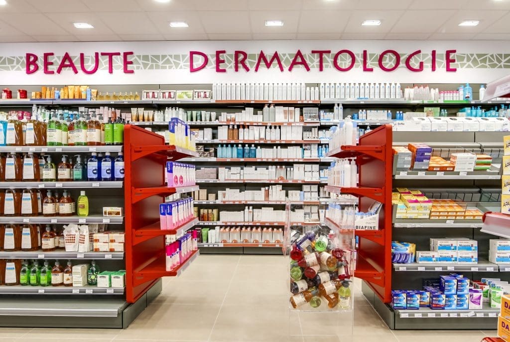 Progetto di arredo per Farmacia La Domitienne